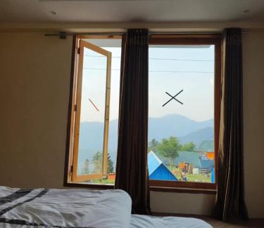Shogran House | Palm haven