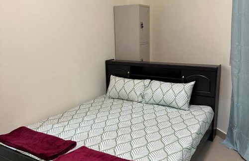 Trade Centre 1 House | Palm Inn Hostel