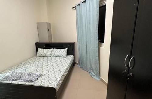 Trade Centre 1 House | Palm Inn Hostel