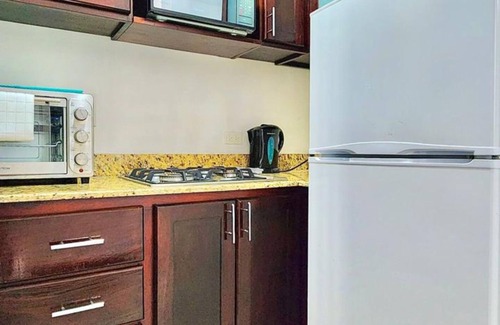 St.Bran's Burg Apartment | Palm JA SCA31 - Relaxing 1 BR w/ Pool & Ocean View