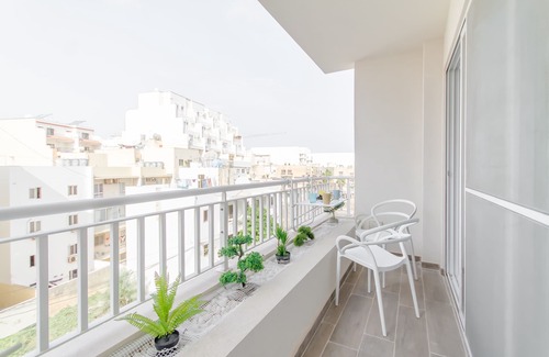 Madliena Apartment | Palm Modern Apart 200mt From Sea Qawra