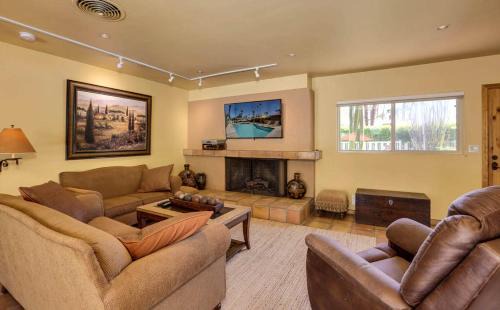 Tahquitz River Estates House | Palm Paradise Permit# 2882