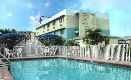 Clearwater Beach Hotel | Palm Pavilion Inn
