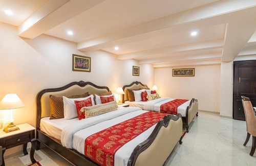 Pink City Hotel | Palm Residences and Suites