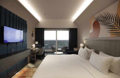 Nashik Hotel | Palm Springs Resort