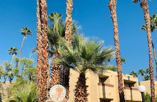 Little Tuscany Condo | Palm Springs Two Bedroom Condo located near Old Las Palmas