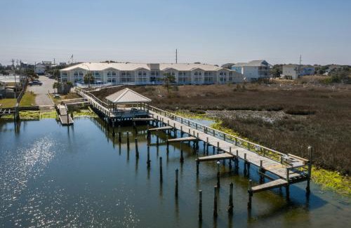 Atlantic Beach Hotel | Palm Suites