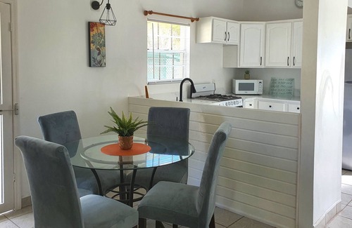 Fryes Beach Cottage | Palm Tree Cottage, with leisure pool, near the Beach