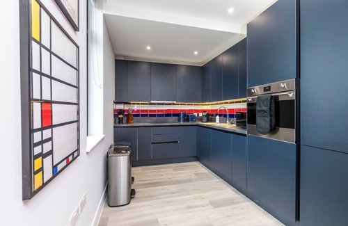 London Borough of Bromley Apartment | Palm Tree House | The Mondrian