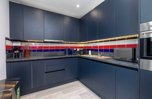 London Borough of Bromley Apartment | Palm Tree House | The Mondrian