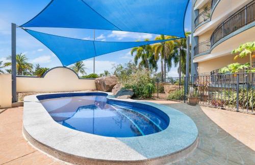 Rapid Creek Apartment | Palm Tree Paradise near Nightcliff with Pool