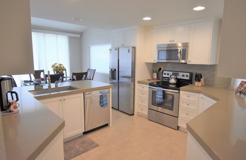 Palm Desert Condo | Palm Valley Country Club, remodeled 1647 SF, 3BD, 2BA on 18th tee, w/golf cart