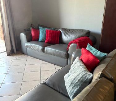 Schoemansville Apartment | Palm valley