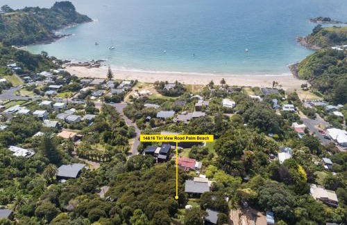 Palm Beach House | Palm Views - Stay Waiheke