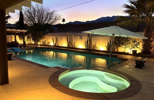 Palm Springs House | Palma Azul - Palm Springs Paradise: Your Private Poolside Retreat Awaits