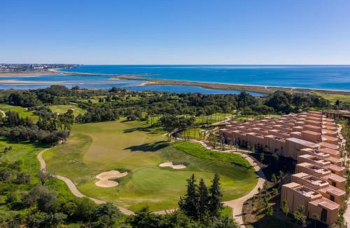 Meia Praia Apartment | Palmares Signature Apartments