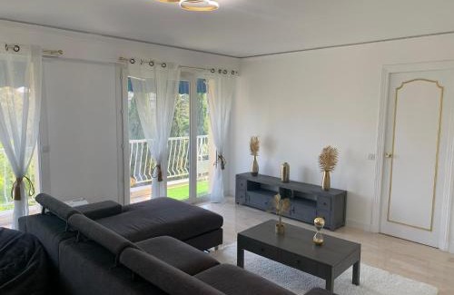 Le Cannet Apartment | Palme d’Or