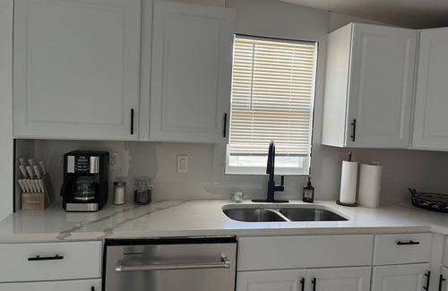 New Smyrna Beach House | Palmetto Breeze-Coastal Retreat, Pet Friendly! Complete Refresh