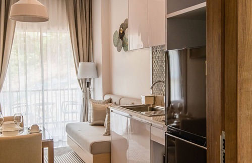 Karon Apartment | Palmetto Condominium
