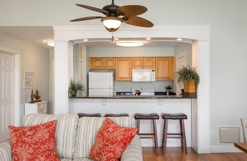 Isle of Palms Condo | Palmetto Perch - Fully Stocked Wild Dunes Condo with Pool, Close to Beach