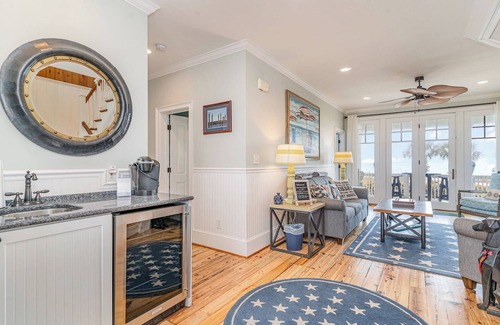 Murrells Inlet House | Palmettos & Sunshine: Oceanfront Luxury w/Pool, Hot Tub, & Stunning Views