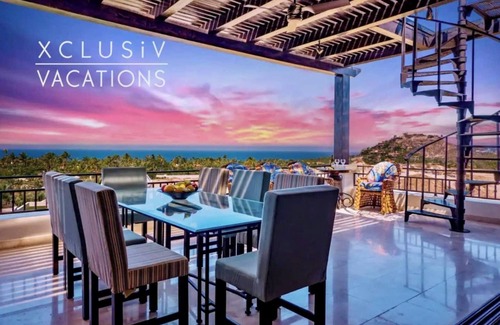 Palmilla Villa | Palmilla Dunes Luxurious Penthouse Condo w/Rooftop Terrace and stunning panoramic Ocean views, resort‑style pools, gym & courts (where available), near Palmilla Beach. AC, fast Wi‑Fi, parking. XCLUSIV app + text concierge