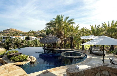 Palmilla Villa | Palmilla Luxe Beachfront Villa | Pool, Outdoor Terraces, Gym, and Putting Green