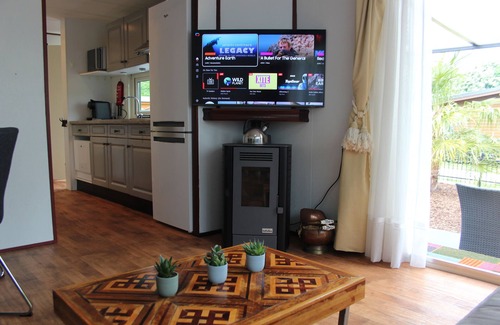 Lanaken Ski Chalet | Palmocolodge Lodge - Jocomo Parc a nice family campground with many facilities