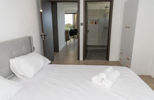 La Gaulette Apartment | Palms 2