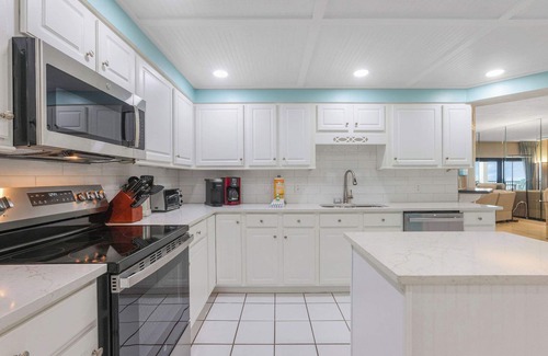 Orange Beach Condo | Palms 514- Beachfront condo, 2/2, 5th floor, BEACH FRONT, sleeps 8
