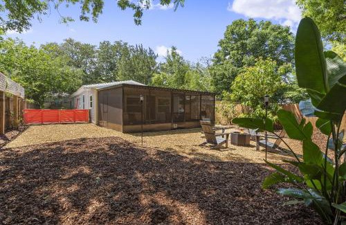 Lincolnville House | Palms and Porches Paradise