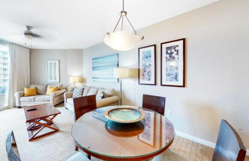 Fort Walton Beach - Destin Apartment | Palms of Destin 1805