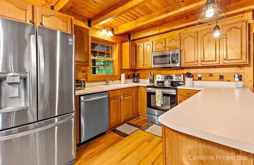 Lake Lure Cabin | Palms to Pines Lodge -Game Room, Resort Amenities!