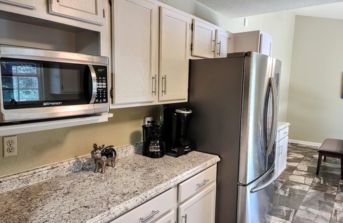 Hot Springs House | Palmwood at Green Forrest - 5 Min from Oaklawn 10 Min from Downtown Hot Springs