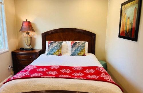 Midtown House | Palo Alto 1 Bedroom Near Stanford University