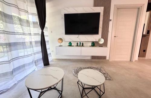 Gardony Apartment | Paloma Blanca Apartman