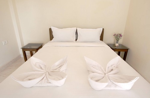 Sernabatim Hotel | Paloma De Goa Resort