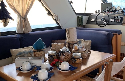 Malamocco Boat Rental | Paloroca Boat & Breakfast Venice