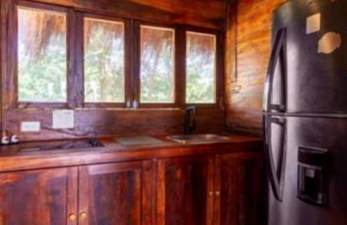 Tierra Bomba Island Cabin | Pamaduih - Cabin Above the Sea