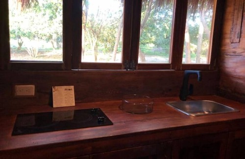 Tierra Bomba Island Cabin | Pamaduih - Cabin Above the Sea