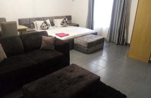 Ofin House | Pamdora hotel