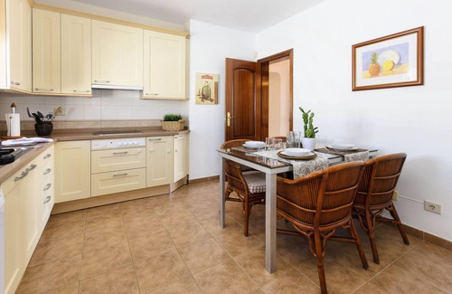 Playa del Cable Ski Chalet | Pamipa, relax y confort en Playa La Concha