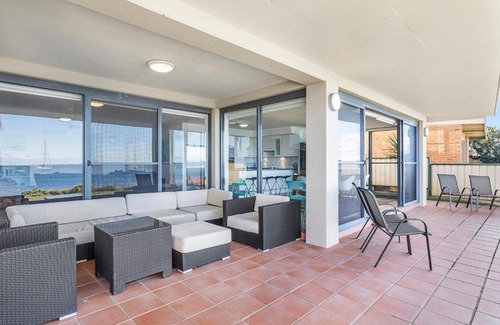 Salamander Bay Apartment | Panarea Soldiers Point Road Unit 1 197