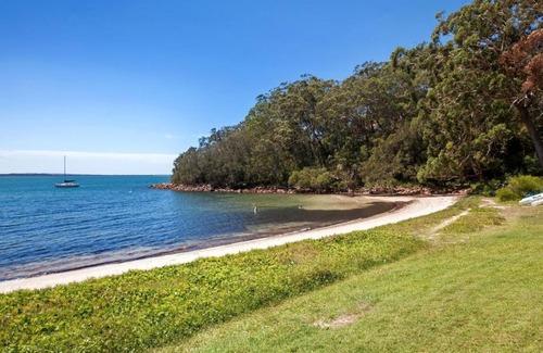 Salamander Bay Apartment | Panarea Soldiers Point Road Unit 1 197