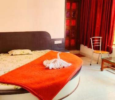 Pachmarhi Hotel | Panchmarhi Deluxe Stay