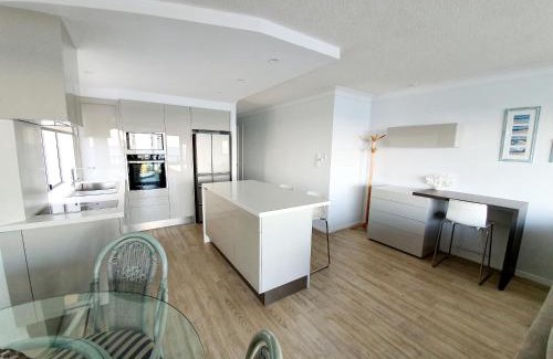 Caloundra Apartment | Pandanus Shores Kings Beach