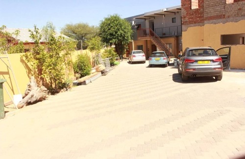 Windhoek House | Pandeinge - Quadruple Room with Bathroom