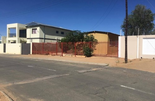 Windhoek House | Pandeinge - Quadruple Room with Bathroom