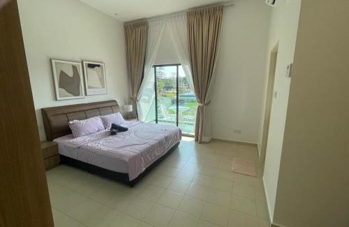 Pangkor Island House | Pangkor Villa 16 Homestay 4Rooms 3Bathroom Free WIFI & Karaoke