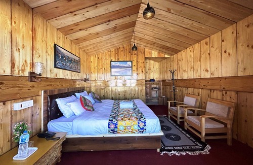 Malabar Hill Hotel | Pangong Pearl